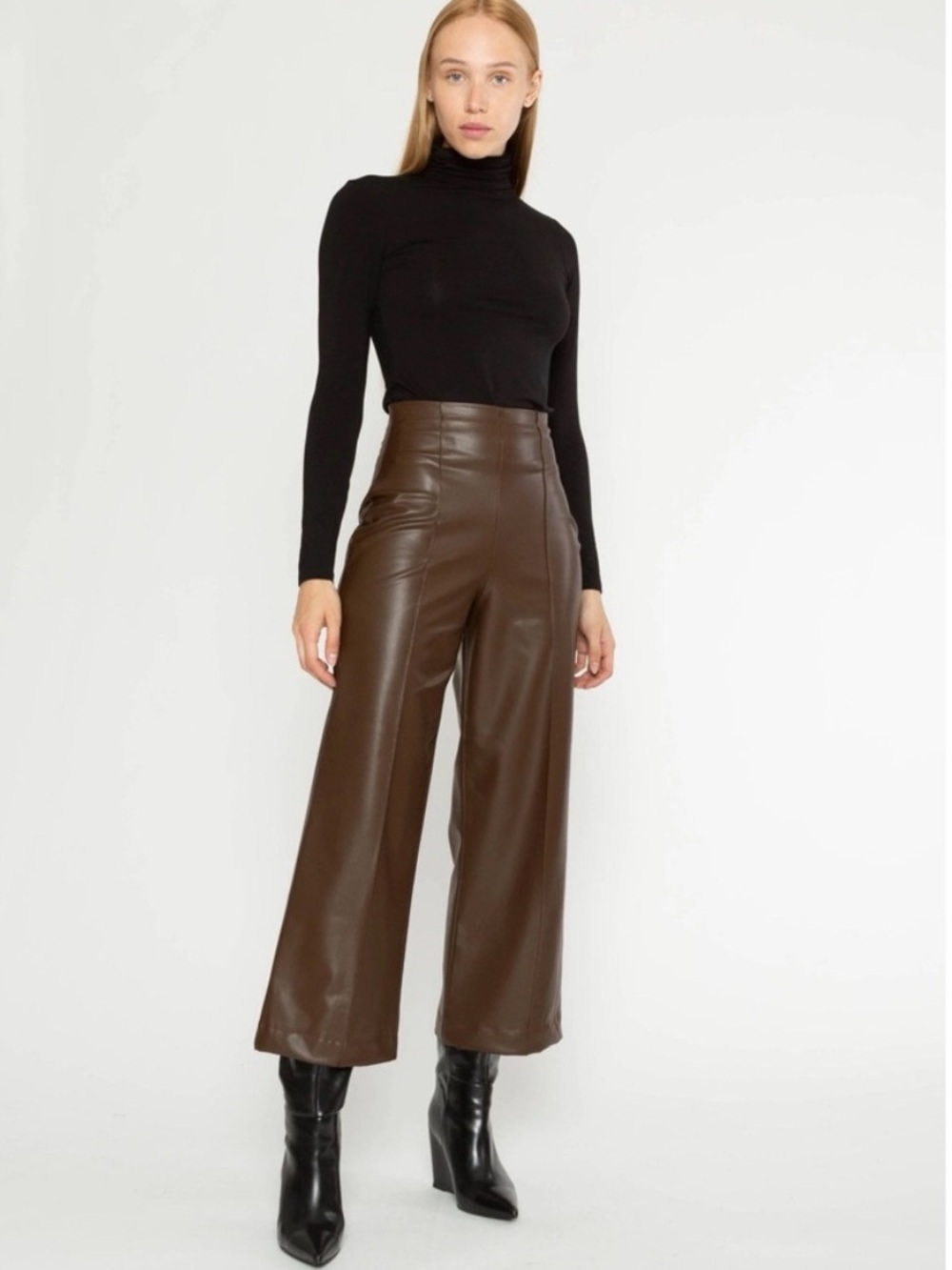 Ripley Rader Vegan Leather Wide Straight Leg Crop Pant M